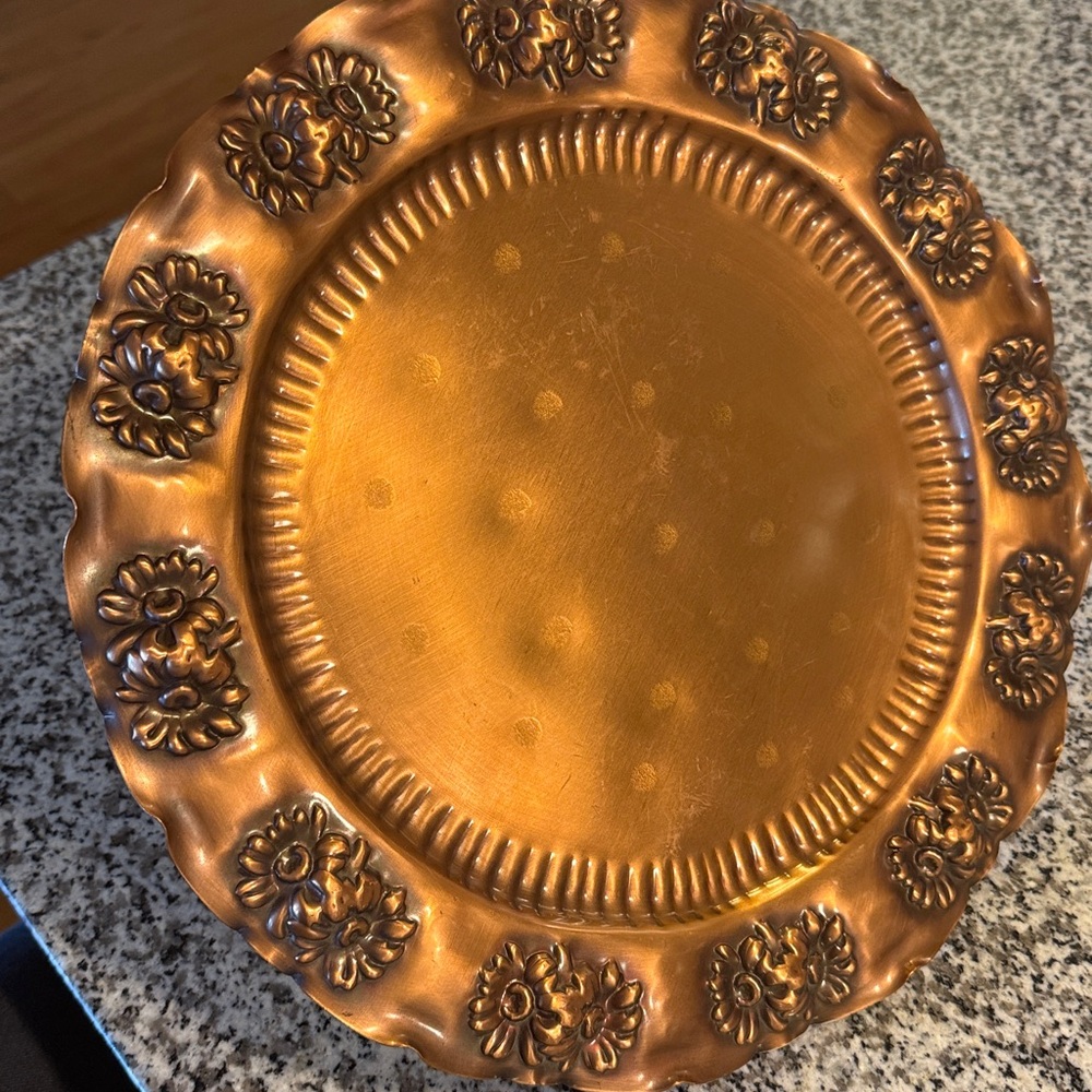 Vintage Coper Hand Hammered Gregorian Decorative Plate